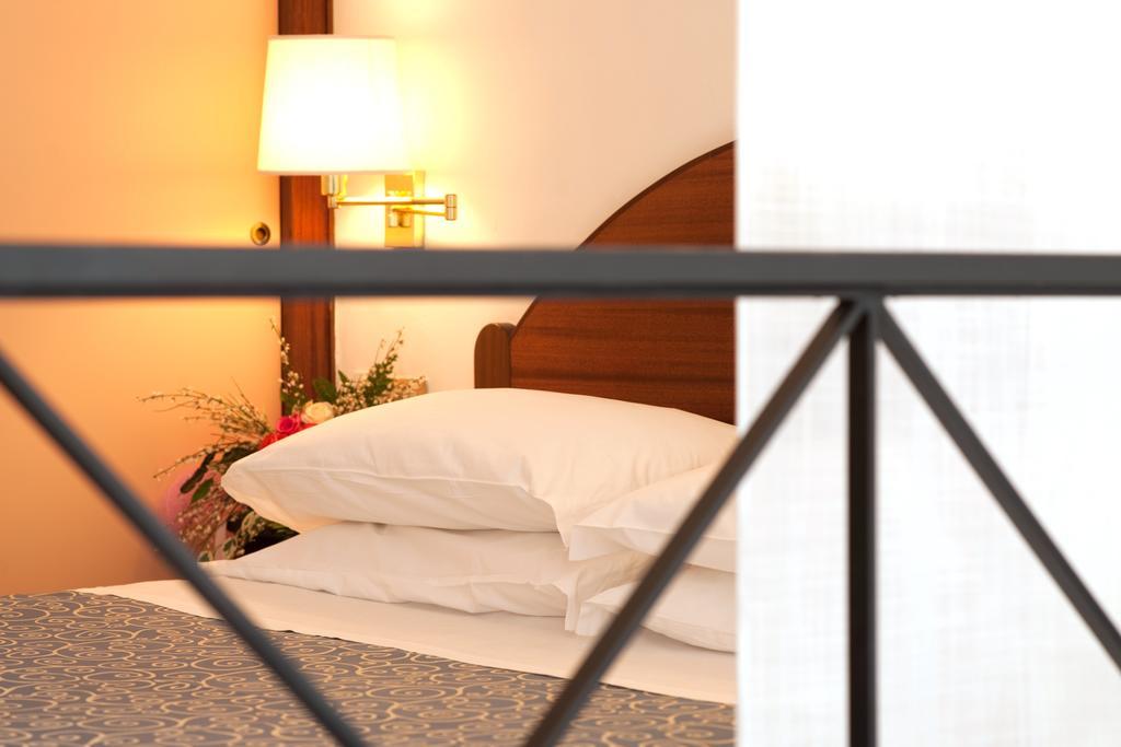 Comfort Double/Twin Room with Panoramic or Sea View,110236509:JPEG