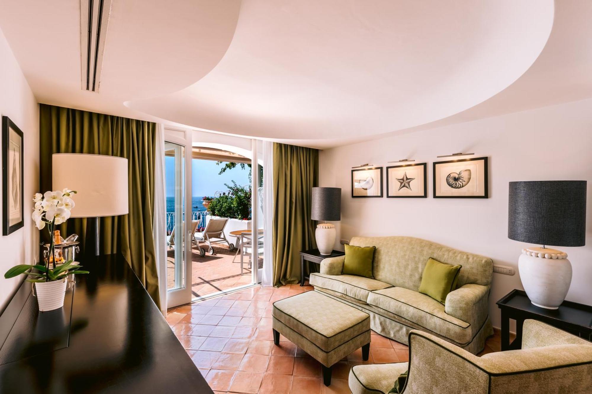 Deluxe Junior Suite